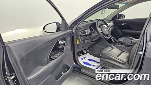 Kia Niro, 2018 — миниатюра 13