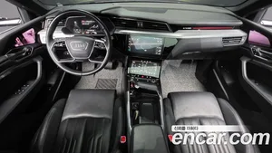 Audi e-tron, 2020 — миниатюра 10