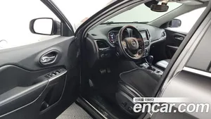Jeep Cherokee, 2018 — миниатюра 13