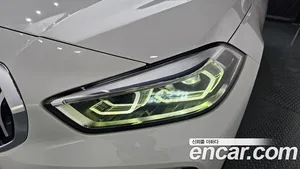 BMW 1-Series, 2022 — миниатюра 8