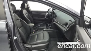 Hyundai Avante, 2017 — миниатюра 13