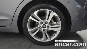 Hyundai Avante, 2017 — миниатюра 7
