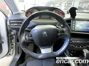 Peugeot 308, 2015 — миниатюра 8