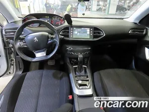Peugeot 308, 2015 — миниатюра 10