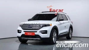 Ford Explorer, 2022 — миниатюра 1