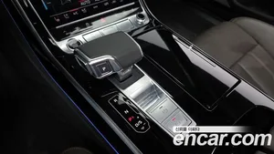 Audi A8, 2021 — миниатюра 9