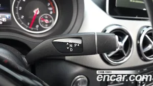Mercedes-Benz B-Class, 2017 — миниатюра 9