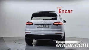 Porsche Cayenne, 2017 — миниатюра 4