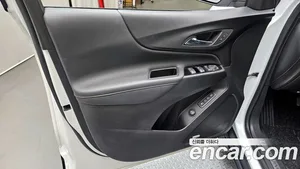 Chevrolet Equinox, 2022 — миниатюра 14