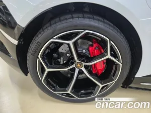 Lamborghini Huracan, 2022 — миниатюра 17