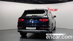 Bentley Bentayga, 2025 — миниатюра 4