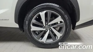 Lexus NX, 2017 — миниатюра 7