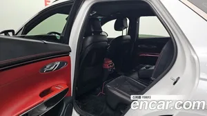 Genesis GV70, 2022 — миниатюра 17