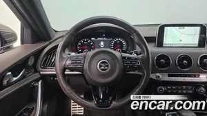 Kia Stinger, 2017 — миниатюра 20