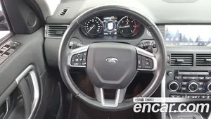 Land Rover Discovery Sport, 2017 — миниатюра 18