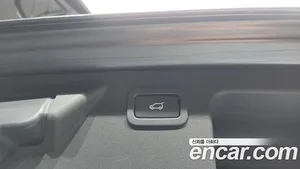 Land Rover Discovery Sport, 2017 — миниатюра 25