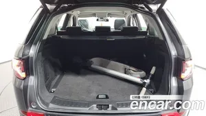 Land Rover Discovery Sport, 2017 — миниатюра 26