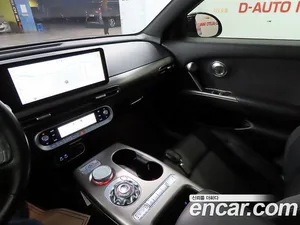 Genesis GV60, 2022 — миниатюра 11
