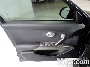 Genesis GV60, 2022 — миниатюра 14