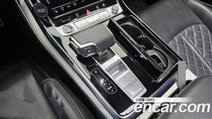 Audi Q8, 2023 — миниатюра 12