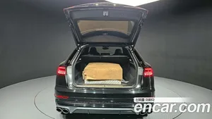 Audi Q8, 2023 — миниатюра 31