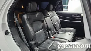 Ford Explorer, 2018 — миниатюра 12