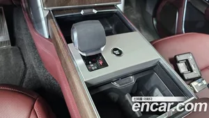 Land Rover Range Rover, 2025 — миниатюра 11