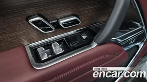Land Rover Range Rover, 2025 — миниатюра 35