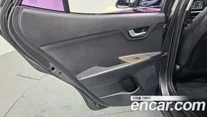 Kia Stonic, 2018 — миниатюра 15