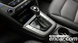 Hyundai Avante, 2017 — миниатюра 12