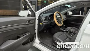 Hyundai Avante, 2017 — миниатюра 13