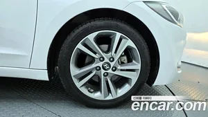 Hyundai Avante, 2017 — миниатюра 7