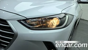Hyundai Avante, 2017 — миниатюра 8