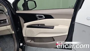 Kia Carnival, 2023 — миниатюра 15