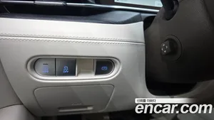 Genesis G90, 2022 — миниатюра 27