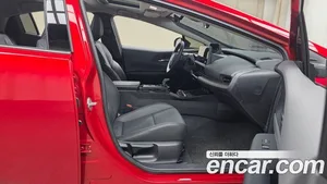Toyota Prius, 2024 — миниатюра 17
