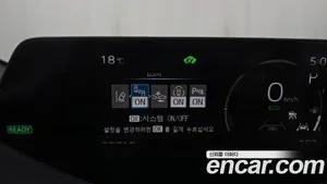 Toyota Prius, 2024 — миниатюра 22