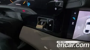 Porsche Taycan, 2024 — миниатюра 12