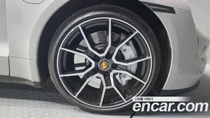 Porsche Taycan, 2024 — миниатюра 7