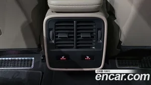 Porsche Taycan, 2024 — миниатюра 30