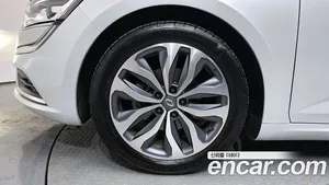 Renault SM6, 2016 — миниатюра 5