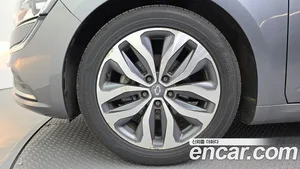 Renault SM6, 2016 — миниатюра 5