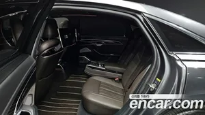Audi A8, 2021 — миниатюра 12