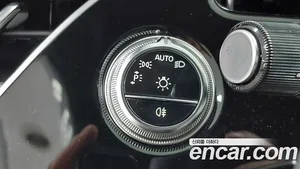Mercedes-Benz E-Class, 2025 — миниатюра 19