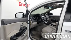 Kia Carnival, 2016 — миниатюра 12
