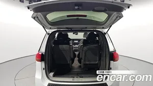 Kia Carnival, 2016 — миниатюра 25