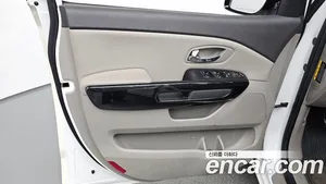 Kia Carnival, 2016 — миниатюра 13