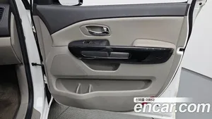 Kia Carnival, 2016 — миниатюра 14