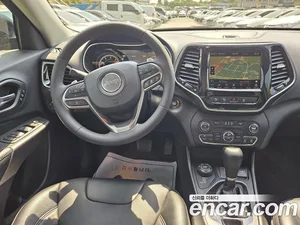 Jeep Cherokee, 2022 — миниатюра 15