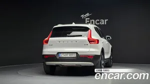 Volvo XC40, 2025 — миниатюра 4